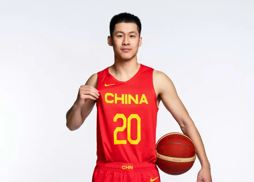 都怪张镇麟？昔日国手+全明星转会后坐穿冷板凳，场均1.6分1.4板